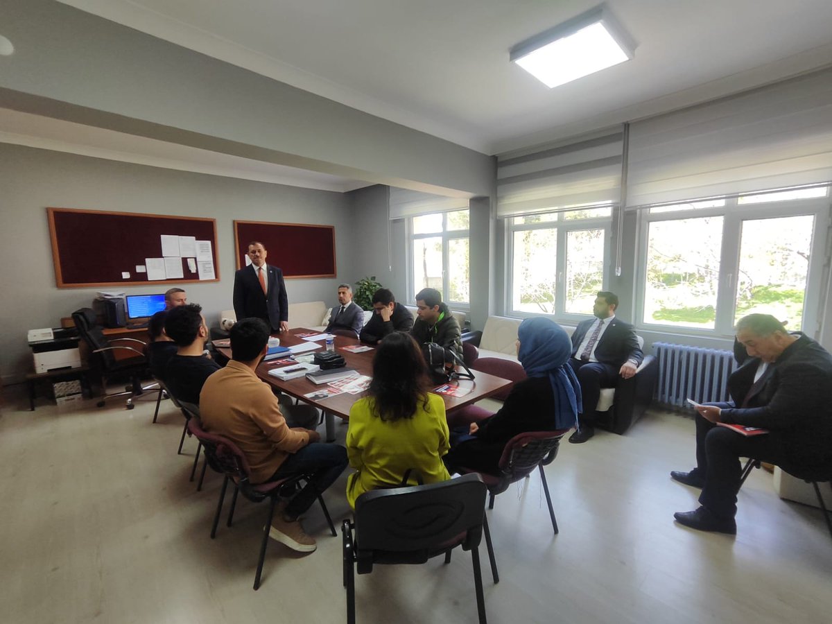 Gazi İmam Hatip Ortaokulunda bizleri ağırlayan başta Okul Müdürümüz Tarık Ayaz hocama ve tüm öğretmen arkadaşlarımıza teşekkür ediyoruz. Polatlı için hep birlikte çalışacağız.