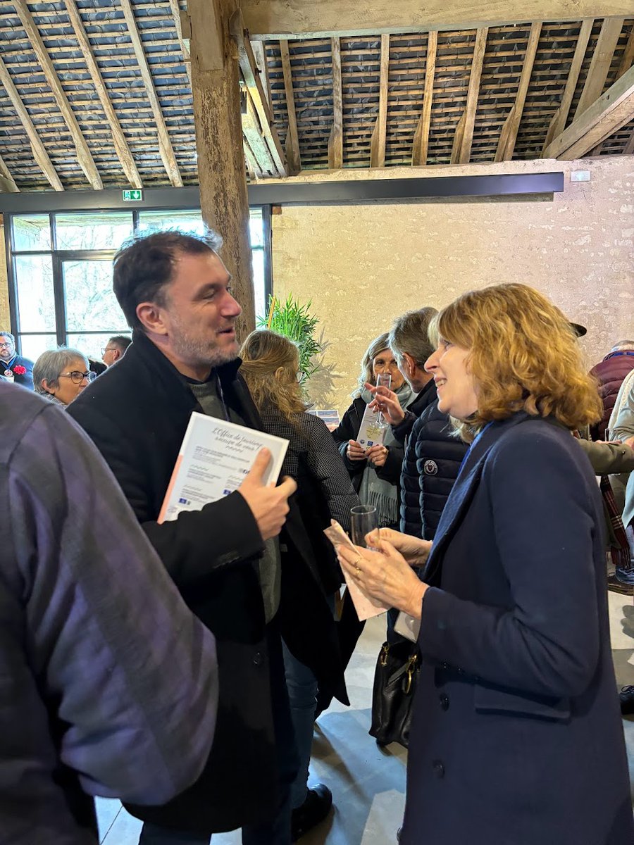 Lancement de la saison 2024 de #Chatelleraulttourisme hier au château de la tour d'Oyré à #AvaillesenChâtellerault. 

Près de 80 professionnels ont pu échanger et partager sur les nouveautés de la destination #GrandChâtellerault.