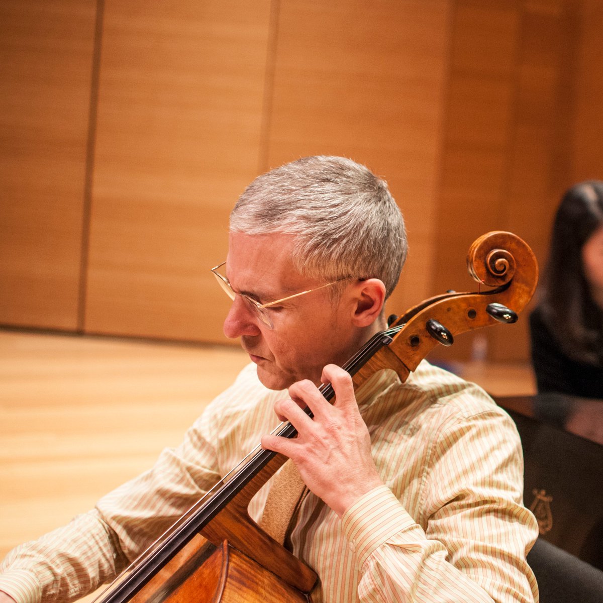 Tonight: Charles Curtis wraps up his OTO residency, presenting the UK debut performance of Terry Jennings' Piece for Cello and Saxophone. A few tickets left.

cafeoto.co.uk/events/charles…