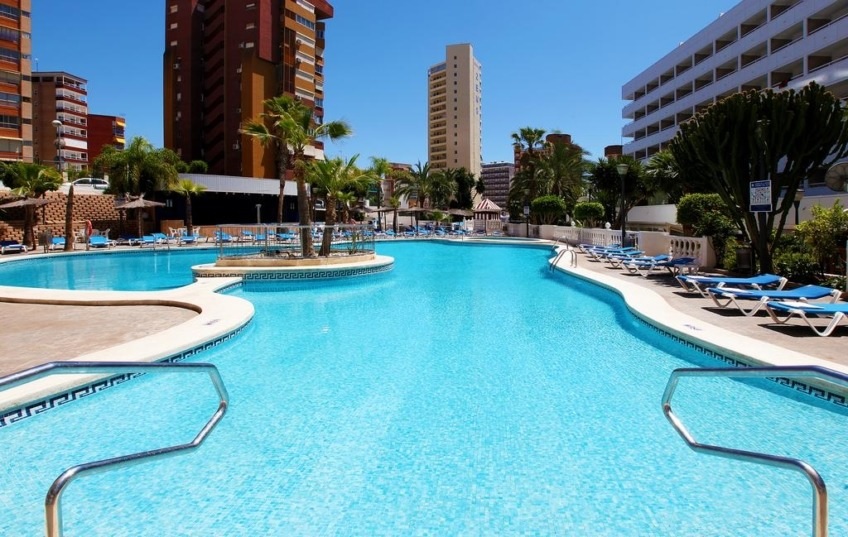 Hotel Poseidón Resort - Benidorm aesfas.org/hoteles/hotel-… Descuento à7% de descuento en Hoteles Poseidón con tu tarjeta AESFAS En fechas Concretas un Descuento especial de un 12% en fechas del 01/04 - 11/04/24 - Usar Código --> AESFAS4