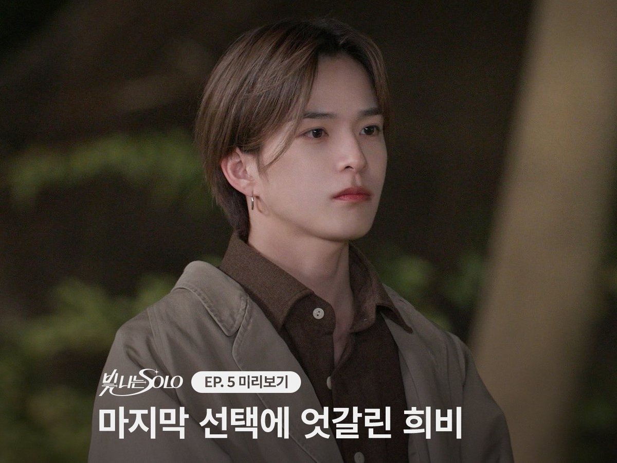 こんな顔して待ってられたら一直線に行くけど❓( ダレ )