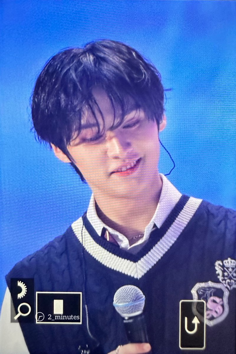 2minutes_rule's tweet photo. 240329 FANMEETING

#리노 #Leeknow 
#스트레이키즈      #StrayKids https://t.co/kTTT7Lc068
