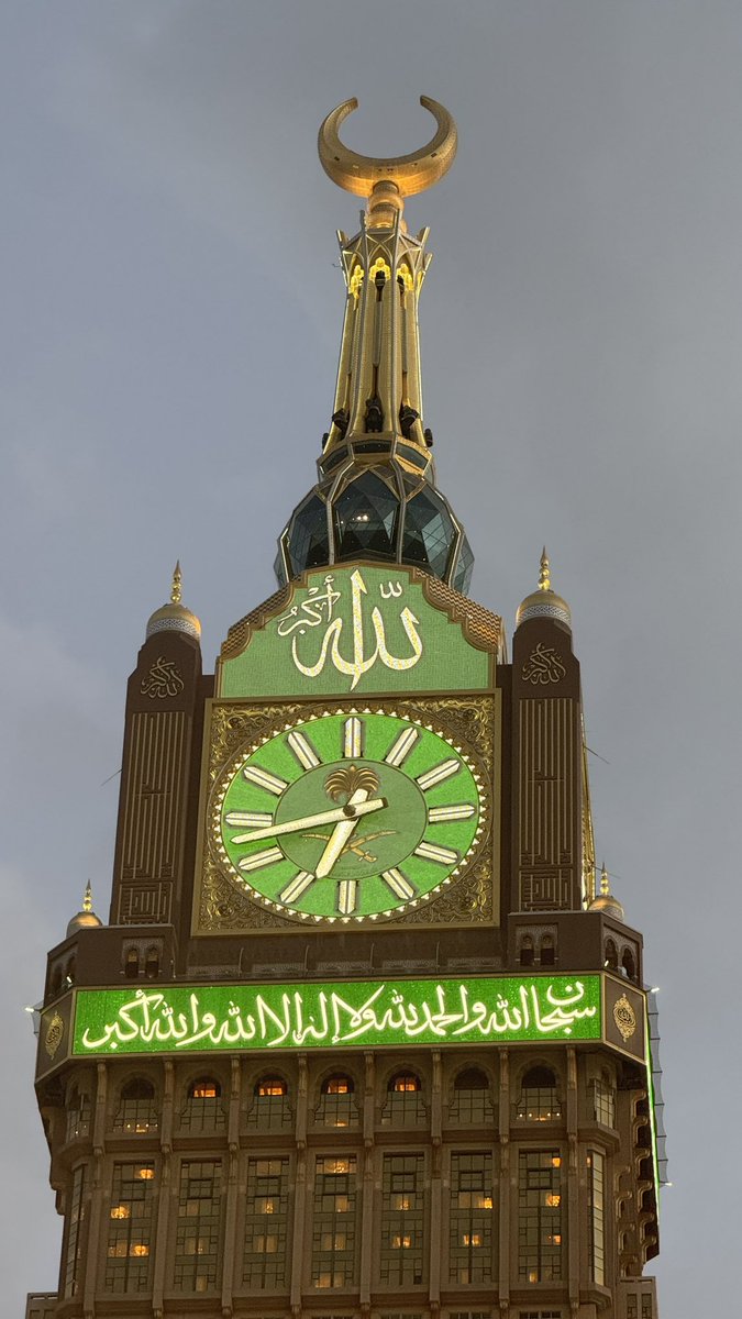 زحمة هذا العام في العمرة غير طبيعية ماشاء الله، كأنه موسم حج.