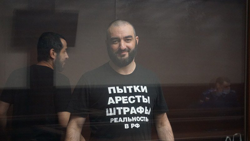 Political prisoner from Crimea Tofik Abdulgaziev has lost 38 kilograms in the Russian prison. He has hallucinations, complete exhaustion of the body, legs fail periodically. His family is waiting for Federal Penitentiary Service doctors’ report and results of the examination.