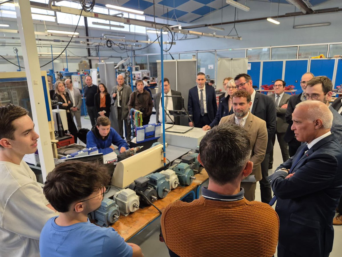 Mostafa Fourar tweet media