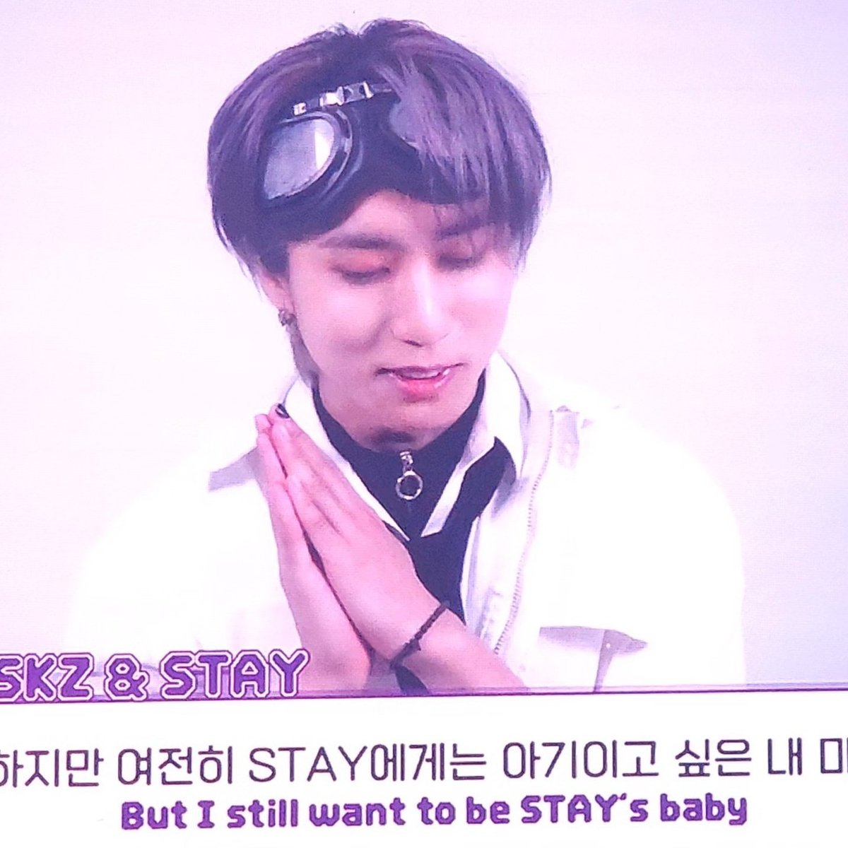 ssickjisung's tweet photo. MAN 😂😂😂😂😂😂😂😂😂 https://t.co/G5mYsORhPR
