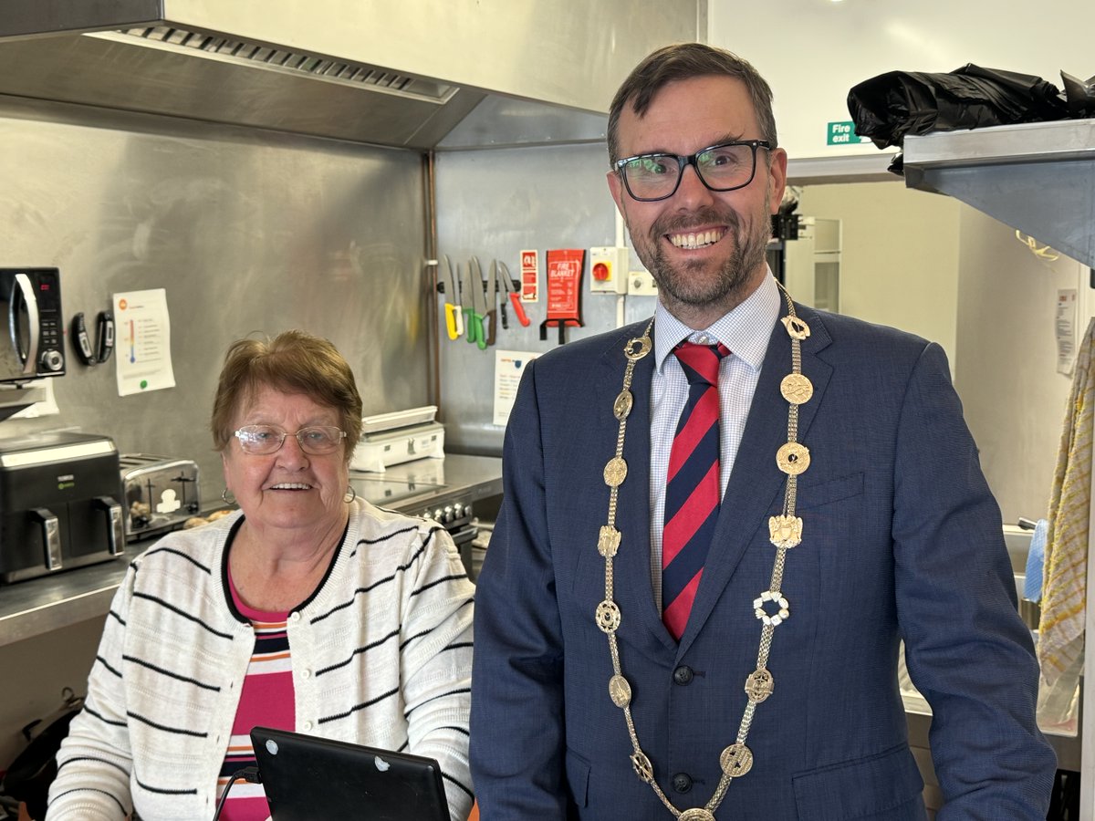 We were pleased to welcome @lmnorwich to Hall Road this week. He chatted to Kelsey, our Manager, and Ruby, one of our volunteers, about all the things which take place in our Social Supermarket and Community Café. Thanks for coming to see us!