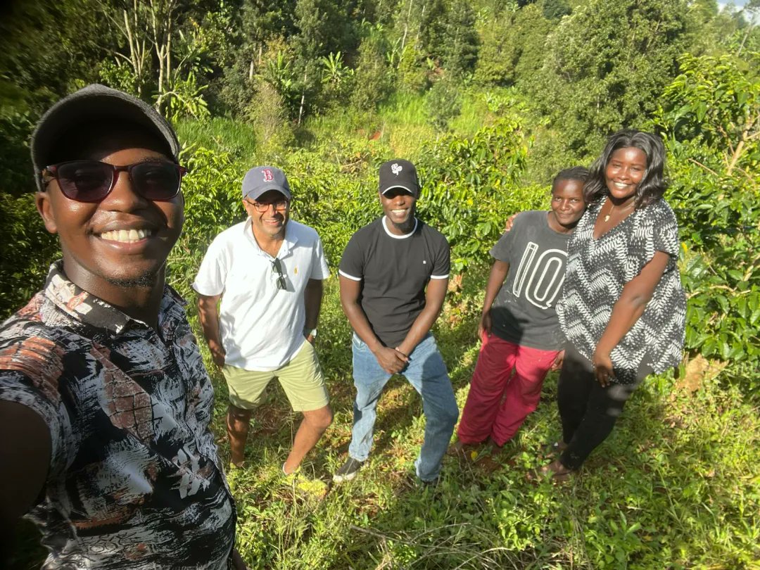 ecocrop's tweet photo. Low carbon coffee community 🎉☕

#community #lowcarbon #lowcarbonfootprint #lowcarboncoffee #lowcarboncoffeefarming https://t.co/2xH3b5oVLN
