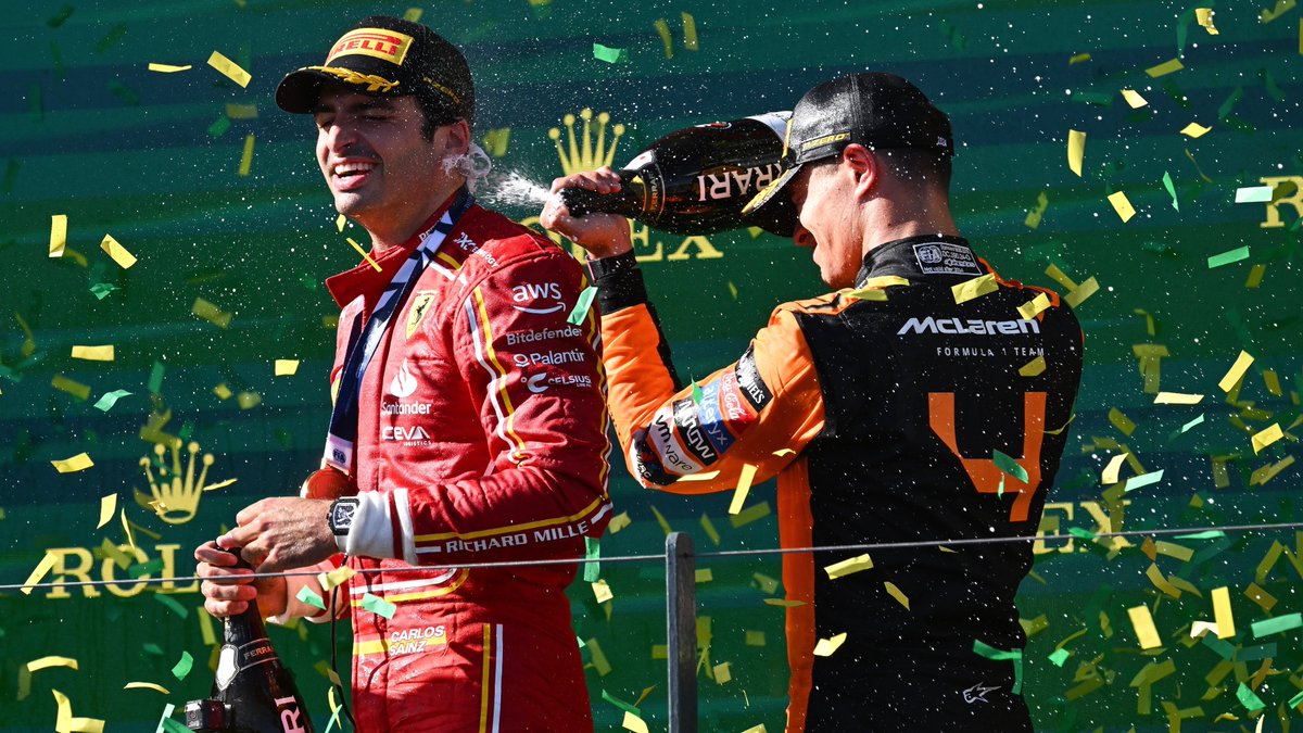 F1's tweet photo. These two back on the podium together 🥰 

#F1 https://t.co/JMotVTcqXp