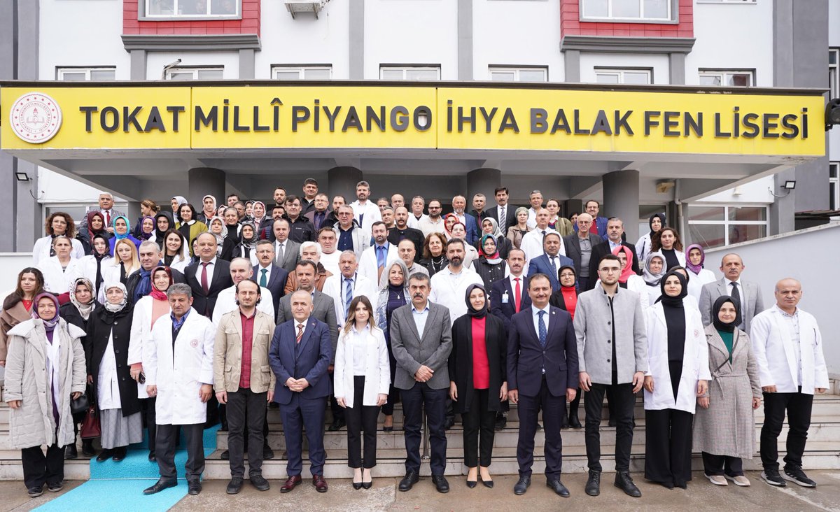 📍Tokat/ Millî Piyango İhya Balak Fen Lisesi

Yarınlarımız olan gençlerimiz ve onların içindeki cevheri mücevhere dönüştüren meslektaşlarımızı İhya Balak Fen Lisesinde selamladık. 

Bakanlık olarak gençlerimizin gelişim yolculuğunda her zaman yanında olacak, öğrencilerimize ilham
