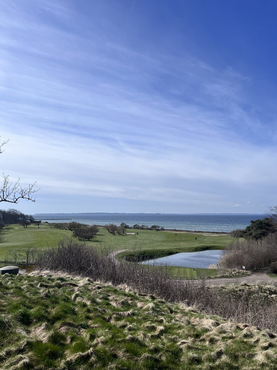 manlinger's tweet image. Premiär på hemmabanan:)