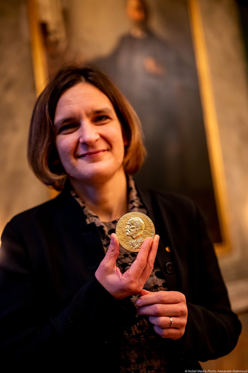 “I’ve never felt that being a woman was a problem in my profession, but I did feel isolated in my field. So as a woman, it’s an honour to receive this prize.” In 2019 Esther Duflo was awarded the prize in economic sciences. She was the youngest person ever to receive the award.