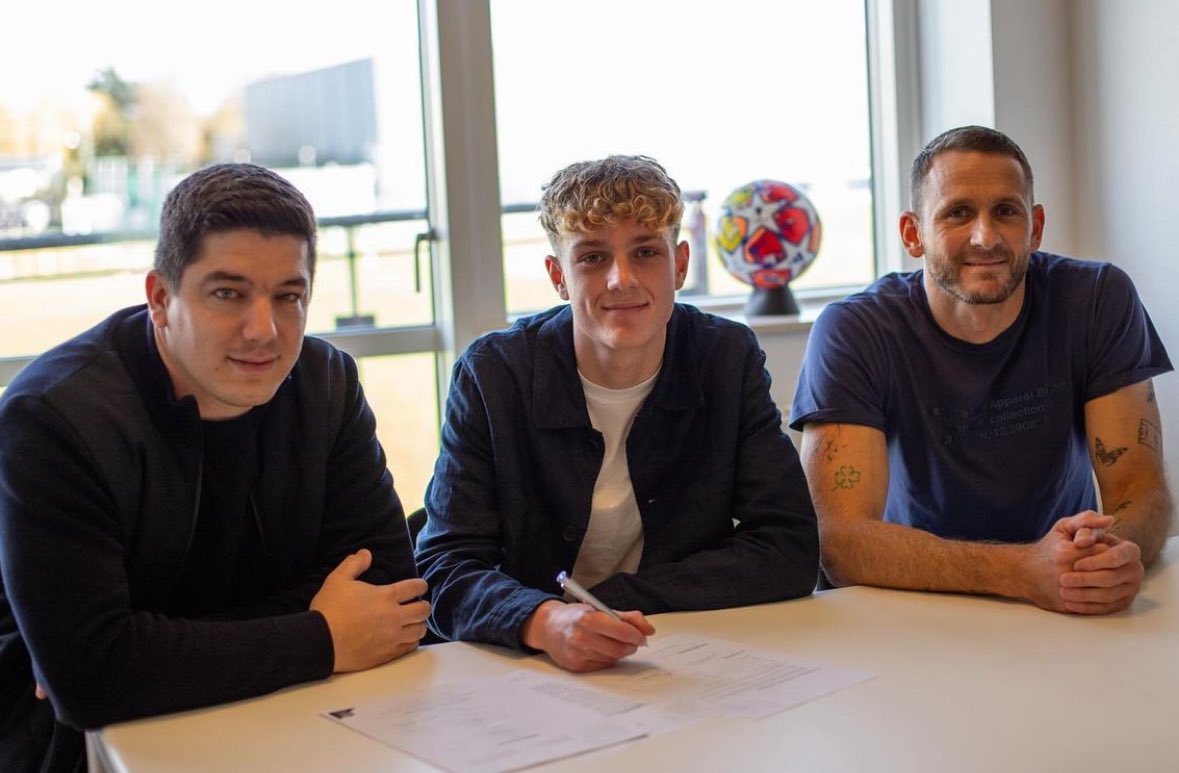 🔵⚪️🇭🇺 Hunor Nemeth has signed new deal at FC Copenhagen until December 2026, as revealed with exclusive story.

The Hungarian talent stays at the club.