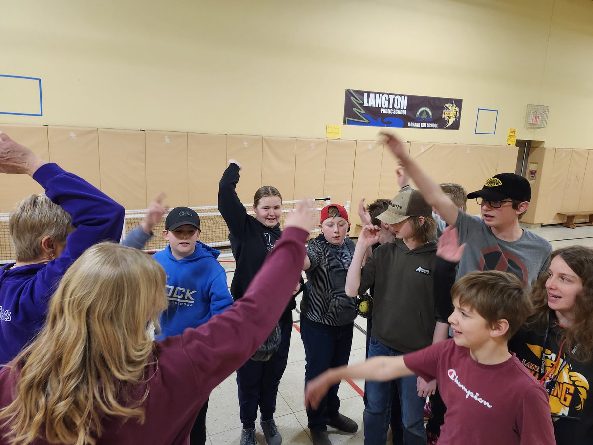 Int. Rookie League has hit the ball running! Athletes are doing such a great job at learning skills and having fun 😁 #baseball #torontobluejays #wewillgetoutsidesoon <a href="/GEDSB_Lightning/">Langton Public School</a> <a href="/GEDSB/">Grand Erie District School Board</a> <a href="/JaysCare/">Jays Care Foundation</a>