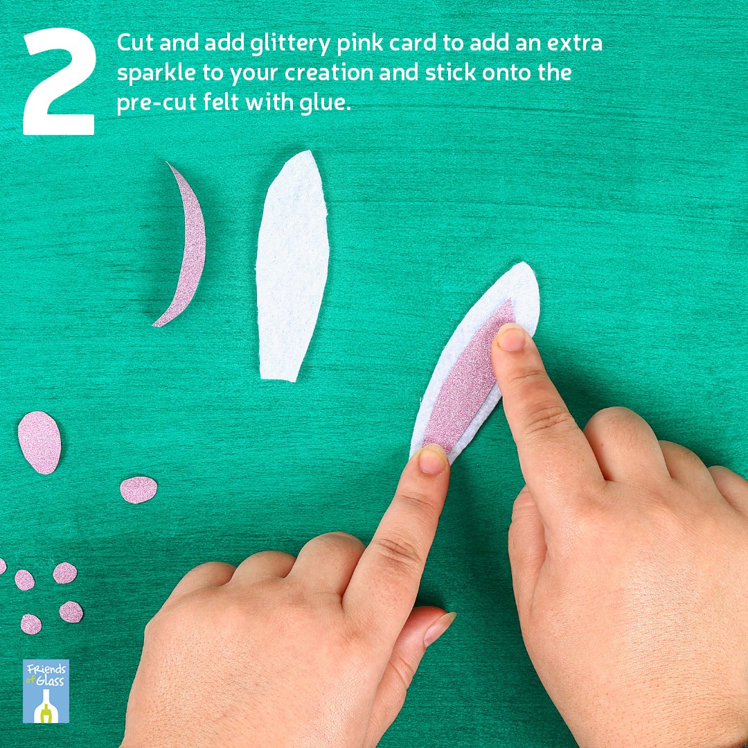 FriendsGlassUK's tweet image. #DIY Easter Bunny Glass Jar 🐰
Embrace your creative side and hop to it with our guide on how to create an #Easter decorative piece using your #recycledjars🫙💝