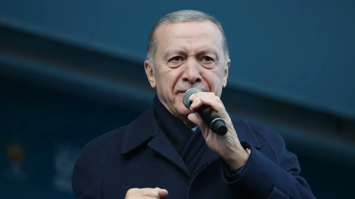 Cumhurbaşkanı Erdoğan; Türkiye Yüzyılı aynı zamanda belediyecilik hizmetlerinde yapacağımız tarihi atılımlarla şehirlerimizin de yüzyılı olacaktır. #GercekBelediyecilik Ak Parti'dir.