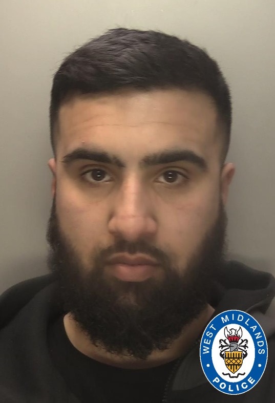 #GUILTY | A drug dealer is facing time in jail after he admitted running a crack cocaine and heroin supply line in #Walsall. We acted on information to take down the illegal drug network, known as the Flash Line, which was co-ordinated by Adeeb Ahmed.