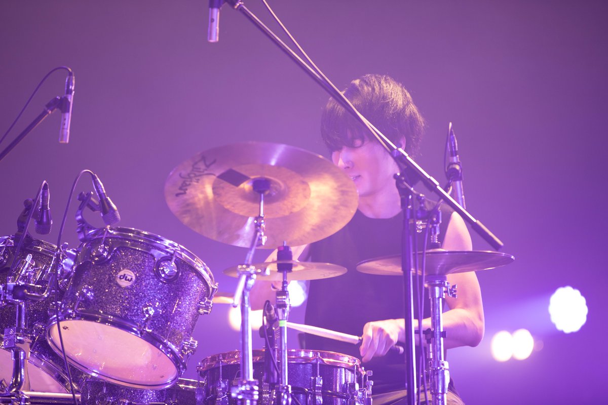 FESTIVALOUT's tweet photo. #TOKYOFM #FESTIVALOUT Special Live
「#LIVEBLAST」powered by #FanplaKit
ライブレポート！！！

最高にロックなライブを届けてくれた
#ThisisLAST (@ThisisLASTBAND)

3年ぶりのフルアルバム「#HOME」が
今週リリース！
ツアー情報はこちらから
→https://t.co/CM8nMyllBl https://t.co/43JywC399N