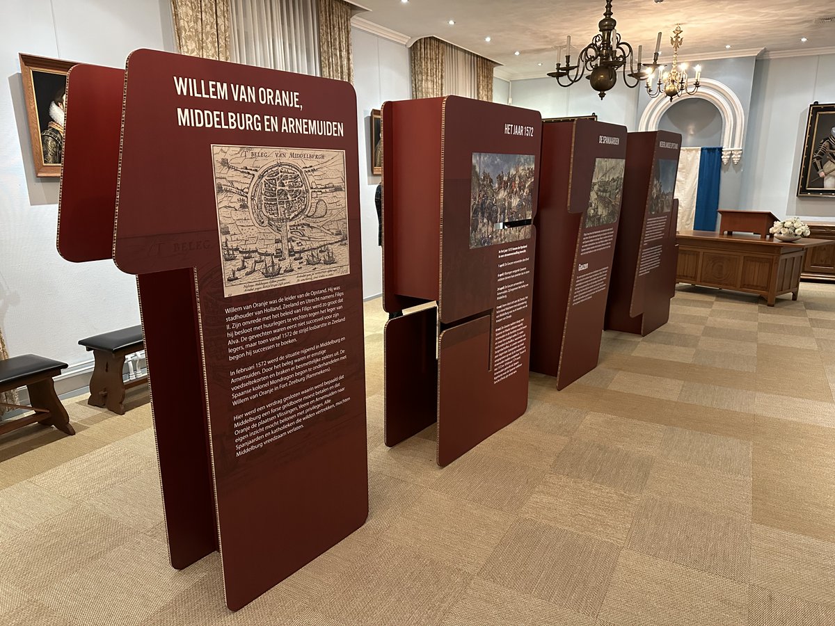 Opening ‘Arnemuiden 450 jaar stad’ zaterdag 30 maart in Museum #Arnemuiden: soundcloud.com/wfm96/leen-sch…