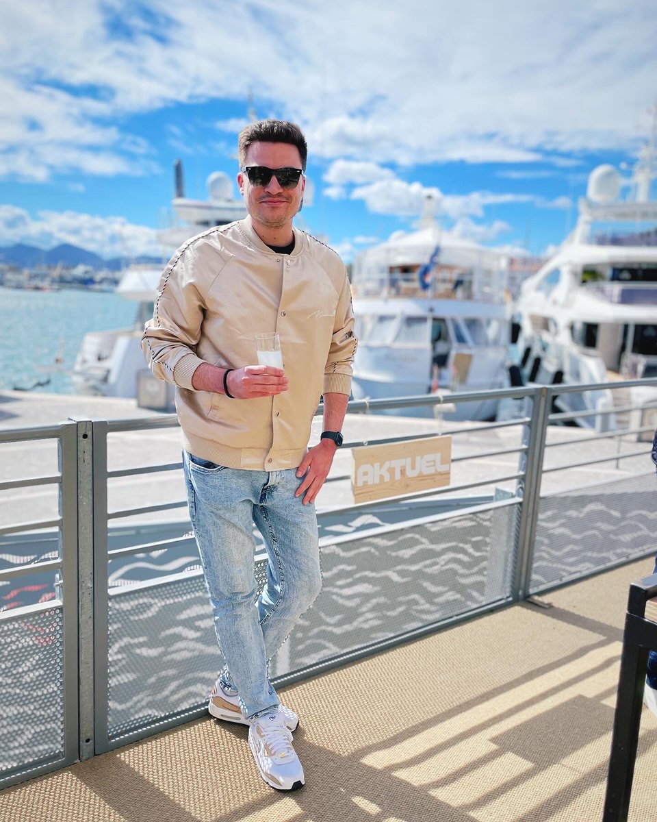 Antoine Garrel tweet media