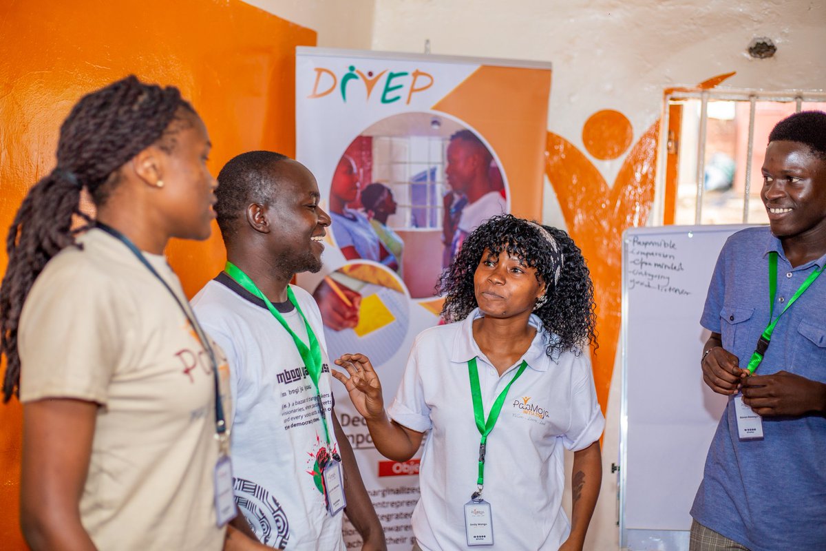 On the day before #EasterWeekend we discussed with our DIYEP cohort 2 participants on matters #financial knowledge. Understand money isn't just about numbers; it's about securing a successful and #sustainable future. @Movethe92 #DIYEP2 #sustainableliving #sdg8 #youthempowerment