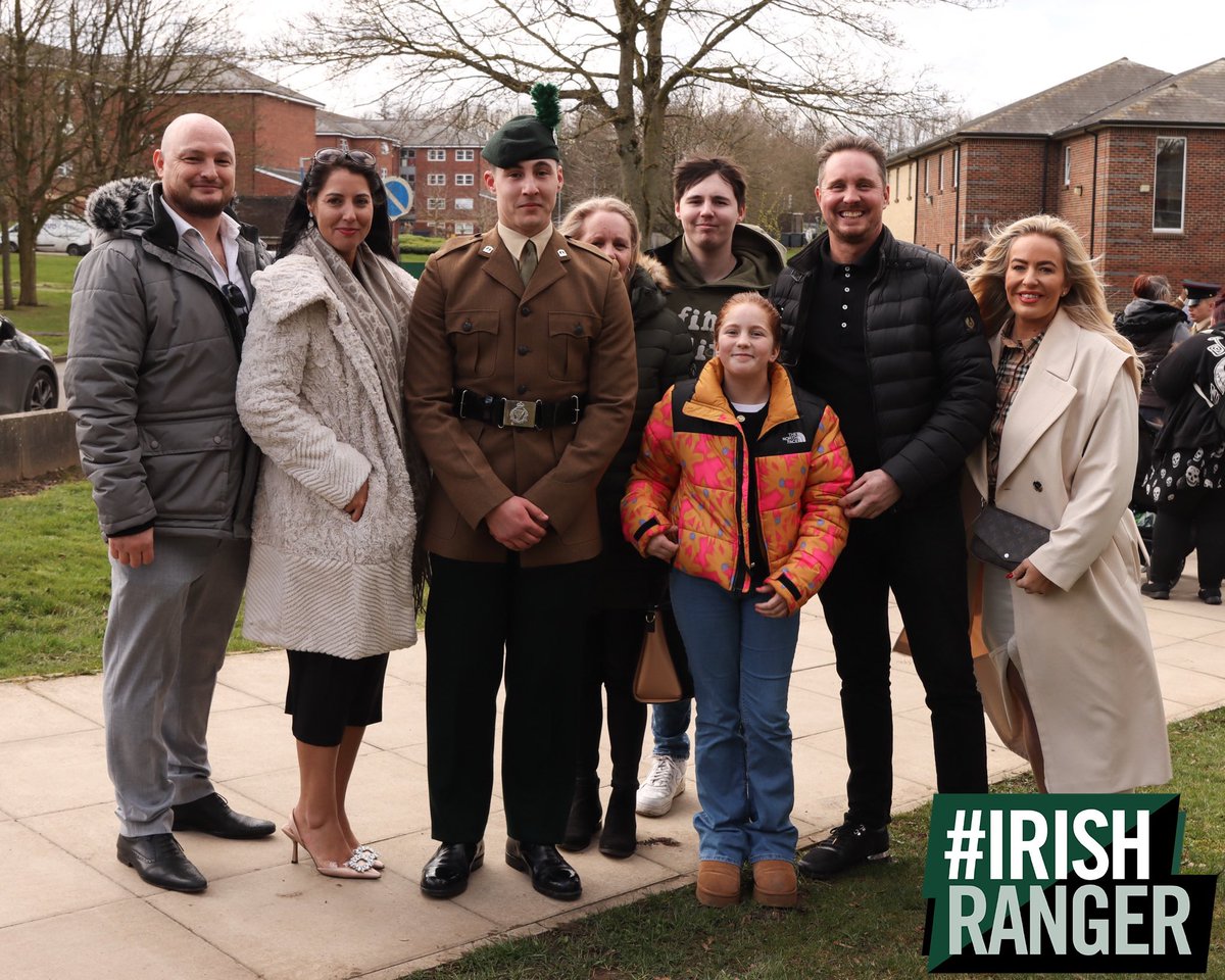 #IRISHRANGERS marched off the parade square in front of their family and friends yesterday, marking the conclusion of their 28-week course @ITC_Catterick. Ranger Hughman was awarded Best Recruit and Best Physical Training, and Ranger Hunter was awarded Best Fieldcraft.