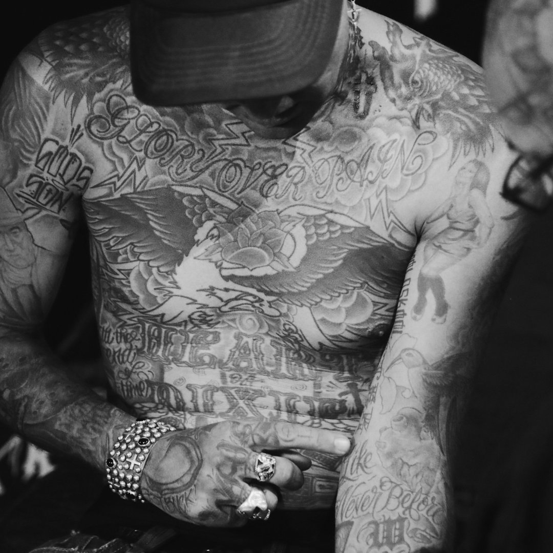 Behold our latest exhibition: Tattoo Express!✍️

Ink up your calendars as this free exhibition is launching at art'otel Amsterdam Thursday 4th April, showcasing an inspiring display of tattoo artistry, from traditional to avant-garde.

Book here: artotelamsterdam.com/event/tattoo-e…