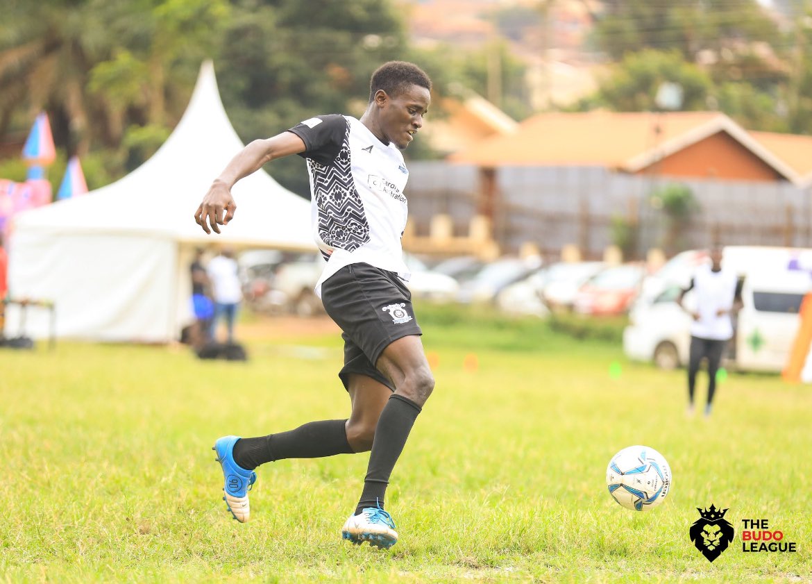 @patrickirumira scores 2nd goal for Team 2 against the refs to seal the victory in the semifinals for Easter Cup @TheBudoLeague 

#TheBasunziWay
#TBL7