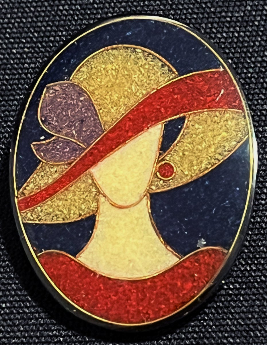 RETRO LEE SANDS #LadyInHat Mosaic #brooch Red Gold 2' Oval #LapelPin FREE SHIP
#vintagebrooch #broochstyle #LeeSands #retro #Vintage80s #LeeSandsJewelry #MosaicJewelry #HawaiianJewelry #vintagejewelry #ebayfinds #giftsformom #giftsforher #MothersDayGifts

 ebay.com/itm/2663530203…