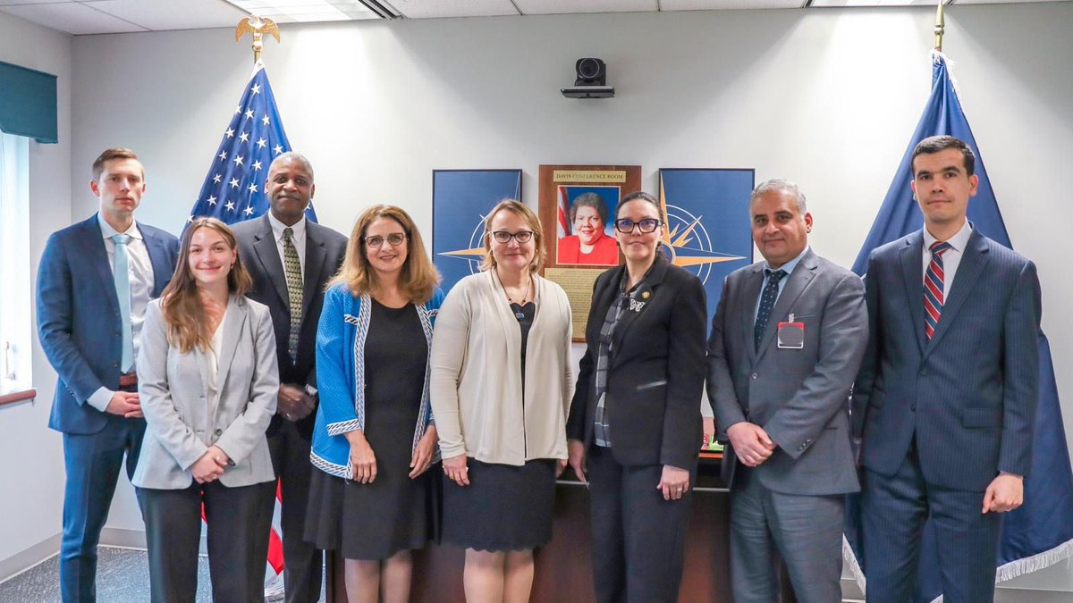 FSI Director Amb. Polaschik welcomed Tunisian Amb. Tajouri for a tour of @FSIatState’s campus as Tunisia develops its International Diplomatic Academy curriculum with partner @USIP. @usembassytunis is proud to partner w/@TunisieDiplo in support of this important initiative. 🇹🇳🇺🇸