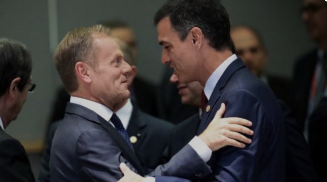 Tusk,primer ministro polaco,insiste: “Estamos en una época de preguerra. No exagero” En la última cumbre Sánchez pidió que se bajara el tono de alarma en la UE, como contamos con @carlosecue elpais.com/internacional/… Pero la cercanía de Rusia pesa ✍️@gloudia elpais.com/internacional/…