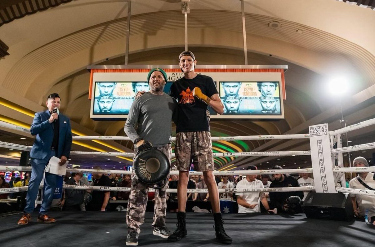 Sebastian Fundora tweet media