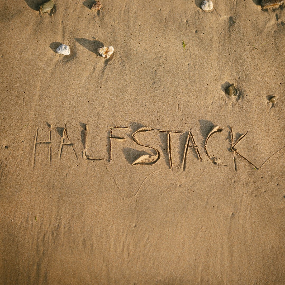 Back At The Beach 🇬🇧🏖️ We’re coming back by popular demand to one of our favourite HalfStack locations… Newquay, you’re up this June 7th! 🎉 Time to hang out with your local Javascript community (right by the beach!) and get inspired by awesome speakers and demos.