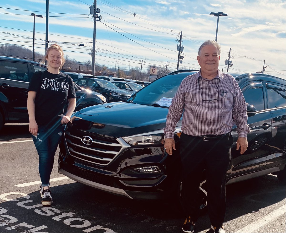 Making dreams come true, one car at a time! Sales & Leasing Expert, John Murphy, celebrates with Sami as she drives off in her very first car! 🎉🚗 #HuffmanHasIt #FirstCar #NewCar