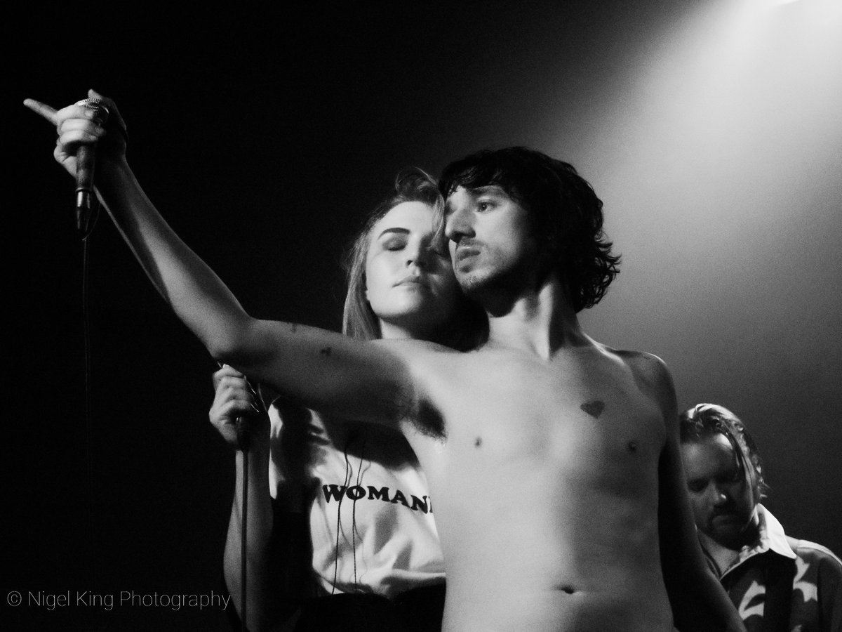 7 years ago tonight 29/03/2017. @themoonlandingz with Rebecca Lucy Taylor (@SELFESTEEM___) at The @rescuerooms in #Nottingham #LiveMusicPhotography #GigPhotography #musicphotography #musicphotographer #NottinghamPhotographer #ConcertPhotographer #concertphotography