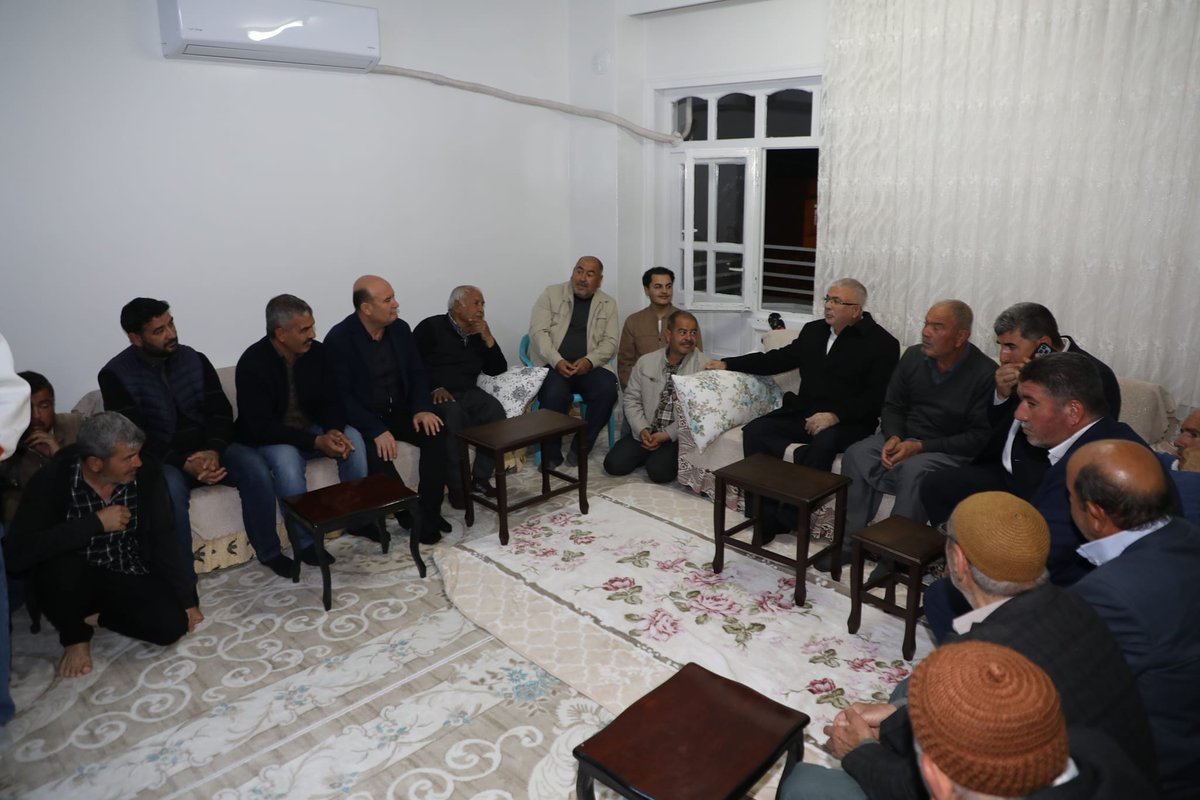 hf_akdogan's tweet photo. Bu akşam ilk ziyaretimizi Bozkurt ailemize yaptık.
Bizleri gönülden ağırlayan Bozkurt ailemizin her bir ferdine ayrı ayrı şükranlarımı sunarım. https://t.co/qJKkorakkC