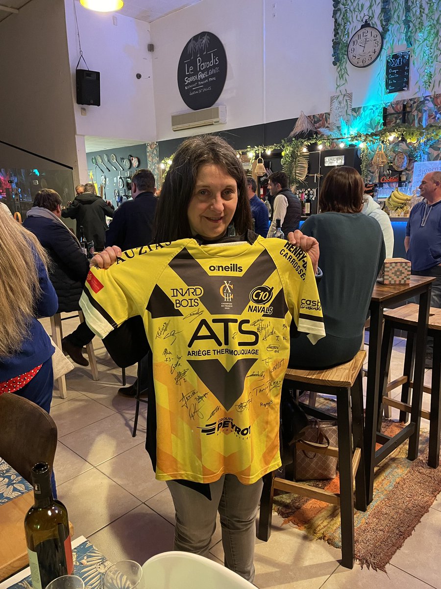 Le Club Entreprises de <a href="/CarcassonneXIII/">CARCASSONNE XIII</a> présentait ses ambitions et projets. Spéciale dédicace au sens propre, comme au sens figuré à <a href="/CombesAnne1/">Combes Anne</a> <a href="/FTravail_OCC/">France Travail Occitanie</a> #Carcassonne. #Convention #Partenariat.