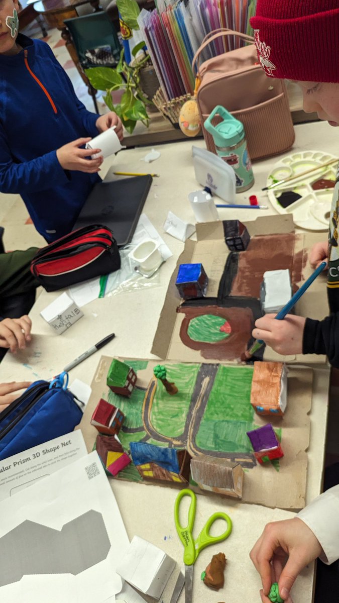 JLLundy4's tweet image. From geometry to urban visionaries! 🏙️ Students morphed into city planners, project managers, and engineers, crafting the blueprint of our metropolis. The journey from angles to architecture has been truly transformative! #MathMeetsCity #GeometryInAction