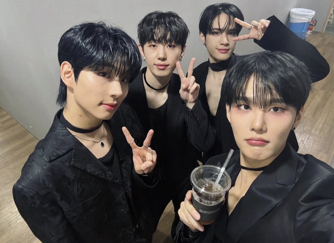 any #BDU stan here ? 🥹 [ bias : minseo & seunghun ] #boysdefineuniverse