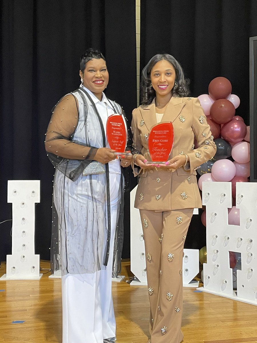 What a Good Friday to celebrate our 2023-24 TOTY/SPOTY @APSFinchEagles! Congratulations again to our TOTY, Ms. Gore and our SPOTY, Mrs. Washington! You are the BEST! #educatorsofexcellence ❤️💙@apsupdate @DrTSpencer @_craigasimmons