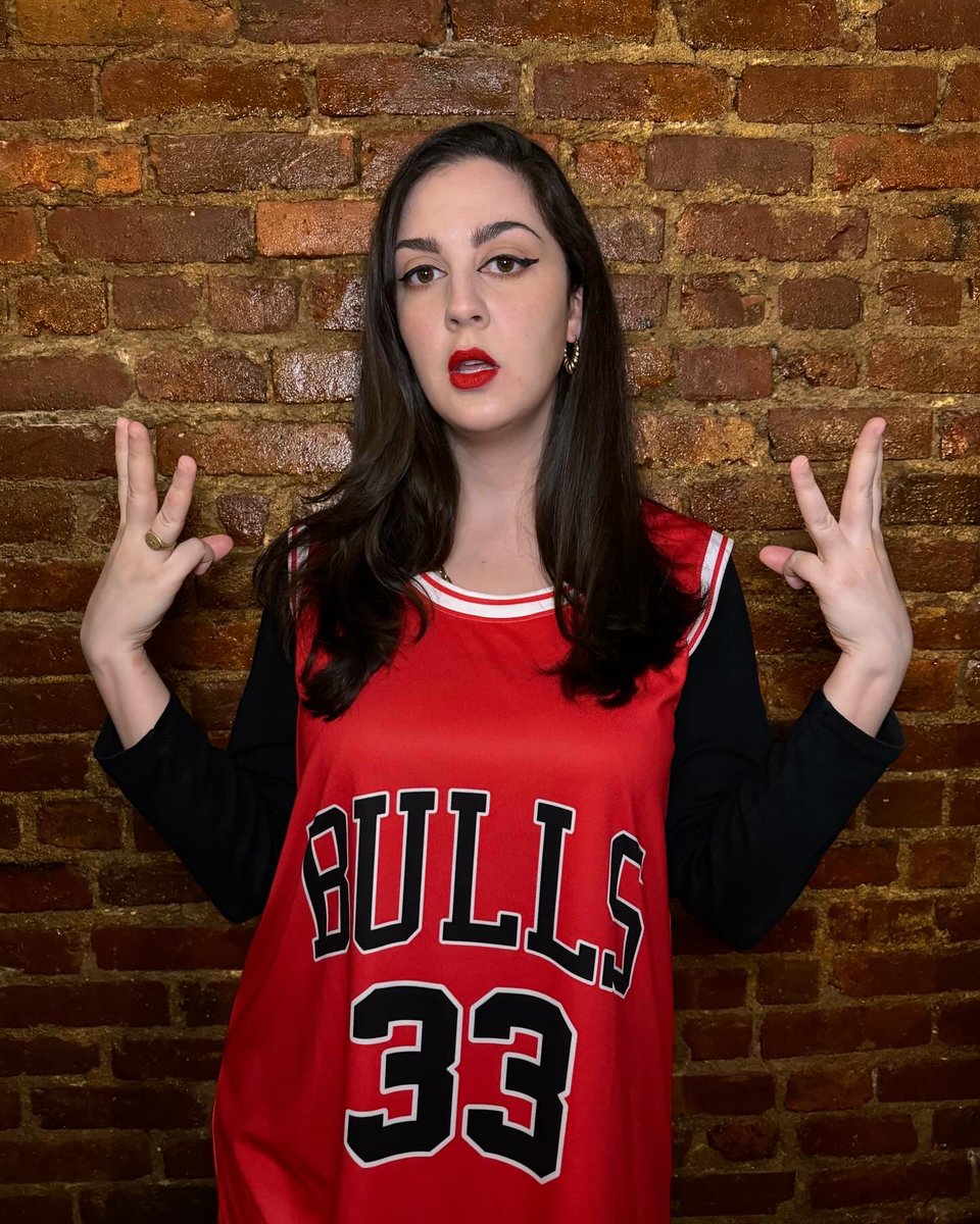 TheRealADri's tweet image. 33… my Jordan year #basketball #michaeljordan #thirtythree #unc #tarheels #sports #theGOAT #birthday