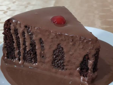 Sweet_CoffeeLat's tweet photo. Choco Lover? Try our "Mojada de Chocolate", chocolate cake covered with chocolate sauce. https://t.co/5H3RQfnuZ9