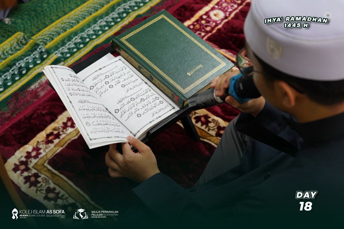KisMpp's tweet photo. LENSA SEKITAR MALAM KELAPAN BELAS PROGRAM IHYA' RAMADHAN DI PUSAT ISLAM SAYYID AHMAD IBN IDRIS

28 Mac - Program bermula dengan kuliah bersama Tuan Guru Haji Solahuddin bin Azrai, tadarus Al-Quran dan iftar jama'ie. https://t.co/EiZyijTPYd