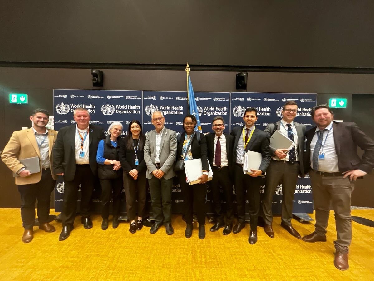 bruno_ane's tweet photo. Ayer, al cerrando la novena sesión de negociaciones del Acuerdo sobre #Pandemias, celebré 2 años en la OMS @WHO. Más que feliz por esta oportunidad, y por aprender y compartir tanto con amigos y colegas. https://t.co/sHBFHrC8gh