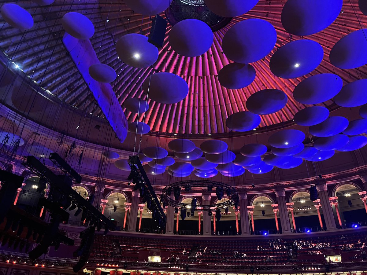 Family trip to Handel’s Messiah on Good Friday ⁦@RoyalAlbertHall⁩ to hear Grandpa sing