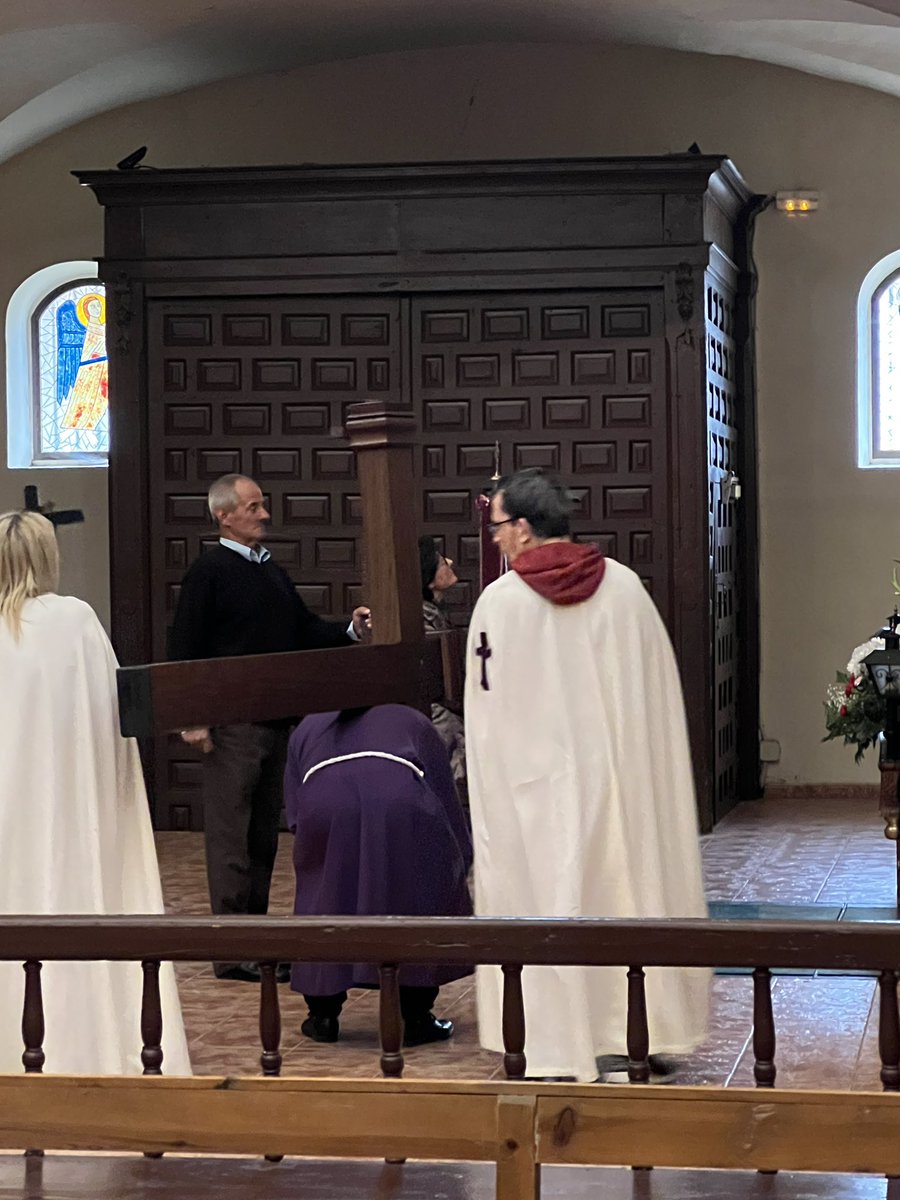 ✝️ Viacrucis Procesional
Viernes Santo
#semanasanta2024
#veracruztudelila