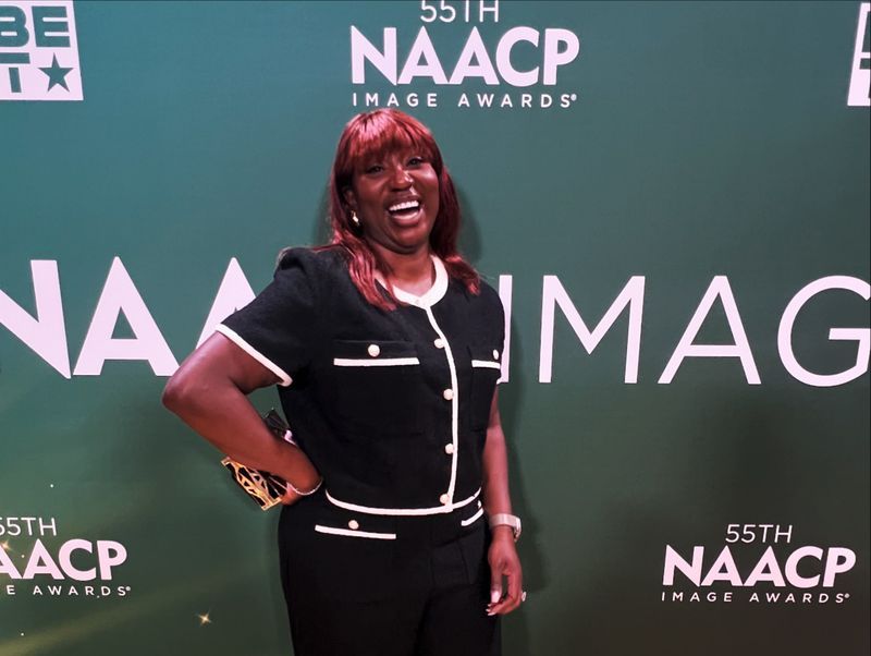 tweetatche's tweet photo. I had SUCH a fantastic time at the @naacpimageaward—thank you to Jonathan Jordan for the invite! A big tell for me of an event like this is being successful is being able to feel the impact it's having on not just yourself but on those around you, and that was the case here. https://t.co/mywaKA8ZXy