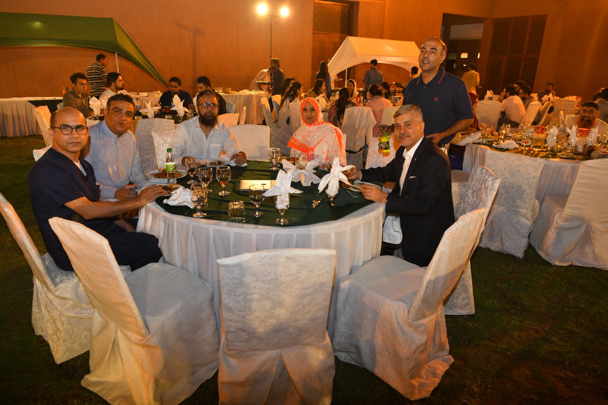 BidiwalaFarhan's tweet photo. 🌟 Last night's Iftar Dinner by the Department of Surgery was a beautiful blend of fellowship and appreciation. Grateful for the opportunity to come together with colleagues and share in the spirit of Ramadan. 
#Iftar #SurgeryTeam #Gratitude  🌙🍽️ https://t.co/0dobLG8h7n