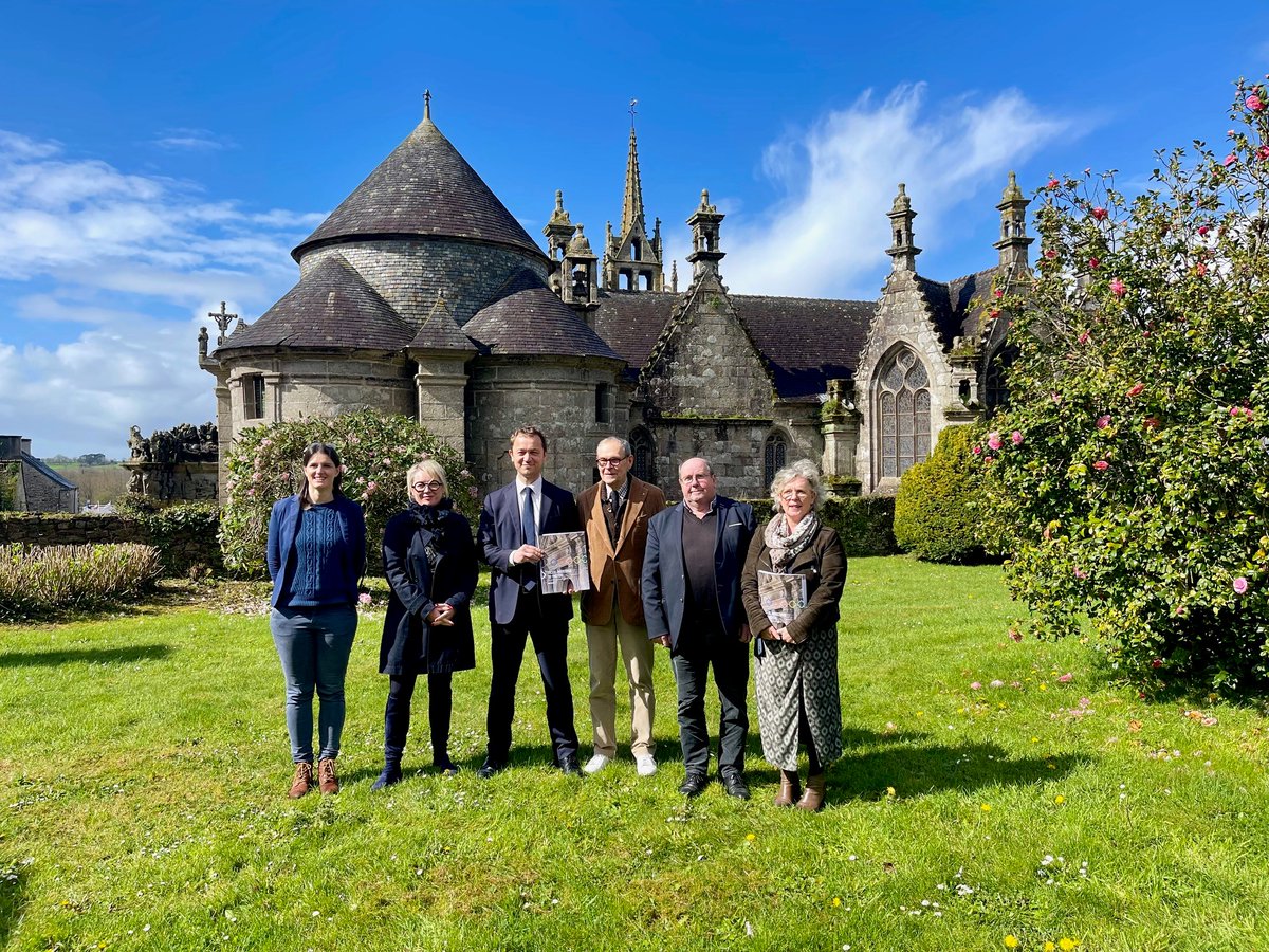 ✅ Candidature des enclos paroissiaux du Finistère à l'UNESCO : une étape importante vient d'être franchie ! ⛪ 31 de nos enclos figurent désormais sur la Liste indicative nationale grâce à la démarche lancée par le @finistere_29 en 2022. (1/2)