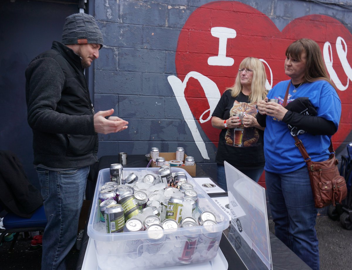 ritabeerfest's tweet photo. Almost a week after our event, we're somewhat well-rested. Check out these photos from the event! Thanks to Chris from 3 Monkeys Imperial Brewing for some of these photos. https://t.co/aYrYH28UeU